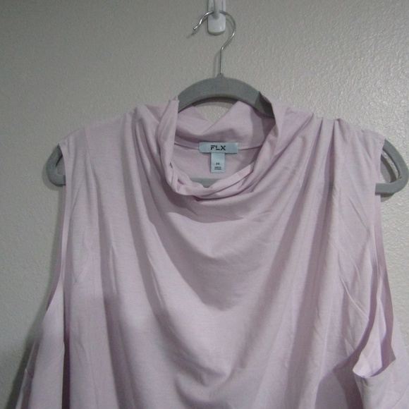 Plus Size FLX Mockneck Tank - Picture 2 of 4